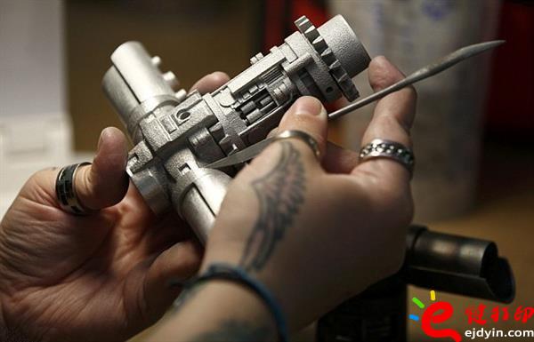 星際迷航中的3D打印道具,3D打印技術(shù)新應(yīng)用之3d打印電影影視道具_(dá)有哪些優(yōu)缺點(diǎn) 星際迷航中的3D打印道具,3D打印技術(shù)新應(yīng)用之3d打印電影影視道具_(dá)有哪些優(yōu)缺點(diǎn)